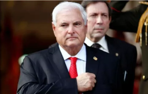 Ricardo Martinelli requiere asistencia del 911 tras aumento de presiones psicológicas