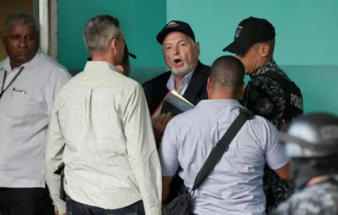Van a probar la inocencia de Ricardo Martinelli en caso de los pinchazos, declara Carlos Carrillo