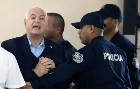 Expresidente Ricardo Martinelli acusa a la fiscalía de dilatar juicio