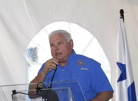 Martinelli: "Todos los panameños tenemos que vestirnos de patria"