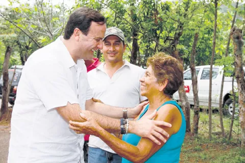 Riccardo Francolini: ¿Fuego amigo o traidores adentro?