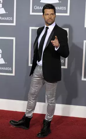 Ricky Martin reitera apoyo a Ellen Page, quien hizo pública su homosexualidad