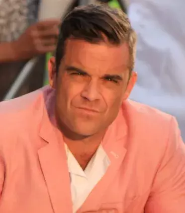 Robbie Williams cumple 40 años alejado de las turbulencias del pasado