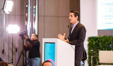 Rómulo Roux: cambio constitucional con 2 asambleas