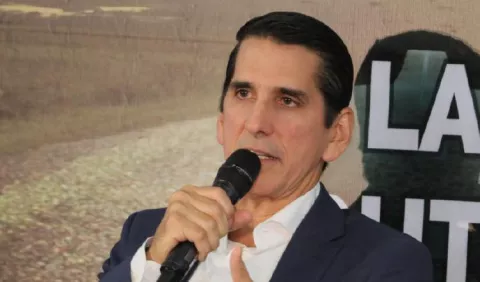 Rómulo Roux: Reactivar economía será una prioridad 