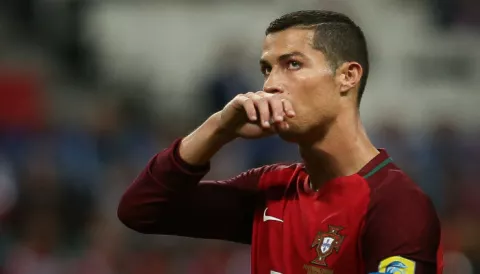 Madre de Cristiano pide una corriente de apoyo a su hijo 