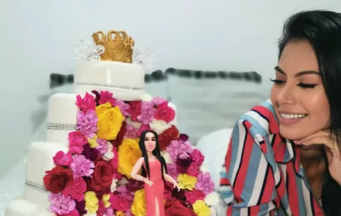 Rosa Iveth Montezuma celebra sus 26 años