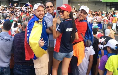 Rosa Iveth Montezuma, entre críticas y halagos por su participación en la JMJ 