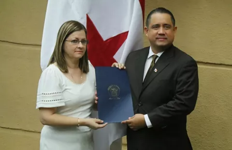Ministra de Salud presenta ante la Asamblea Nacional proyecto que modifica Ley 90