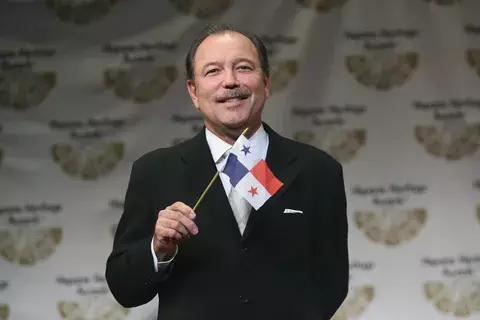 "Mi entusiasmo por ayudar a mi país es sincero"