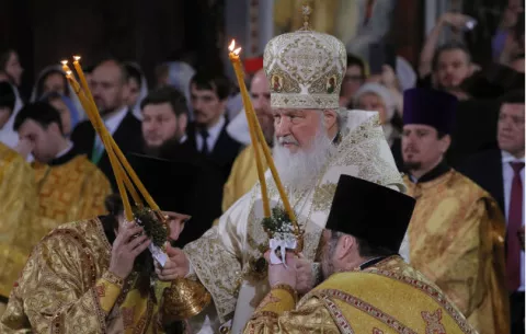 Smartphones acercan a la humanidad a la llegada del anticristo, dice patriarca ruso