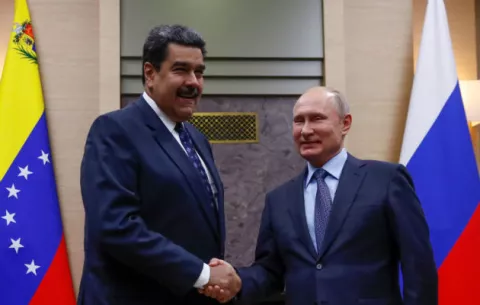 Rusia reafirma y promete ampliar el apoyo al Gobierno de Maduro