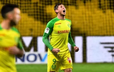 No seguirán buscando la avioneta  en la que iba Emiliano Sala
