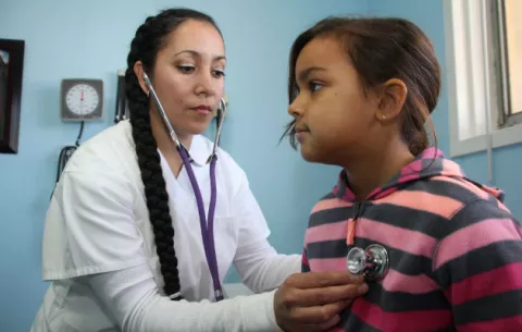 Panameños invierten 37 por ciento en la salud privada 