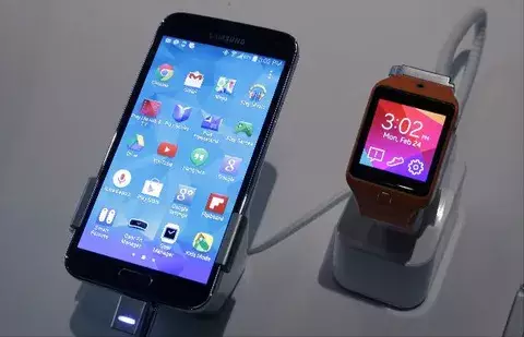 Samsung lanza el Galaxy S5, con monitor cardiaco