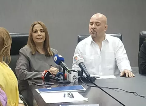 Directora de Migración tendrá que comparecer a la Asamblea Nacional por supuesto tráfico de influencia