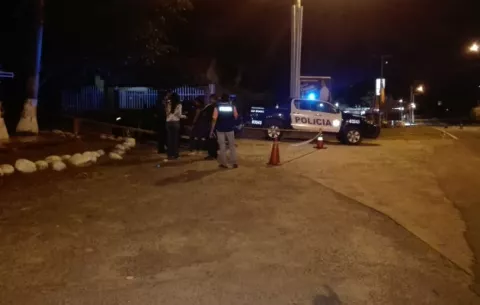 ¡Sorpresa! Hallan 16 granadas y gran cantidad de municiones dentro de un vehículo en San Carlos 