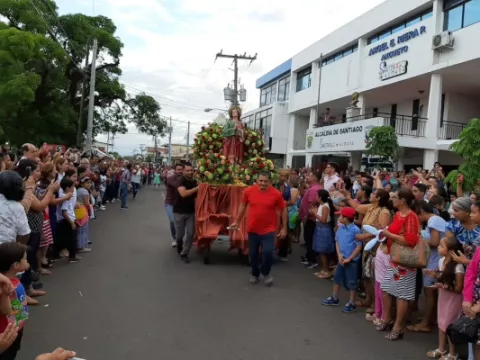 Realizan la tradicional carrera de los "santos" en Veraguas