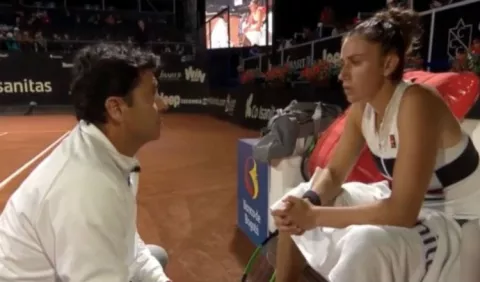 El indignante regaño de un entrenador: ¿Me pongo la faldita y juego yo?