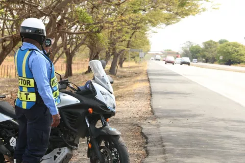 ATTT contabilizó 94,667 vehículos que viajaron hacia el interior en esta semana santa