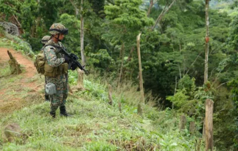 Enfrentamiento entre Senafront y grupo armado en Darién deja un muerto