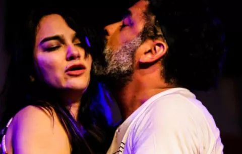 Comedia en Panamá confirma que las palabras sí son armas de doble filo