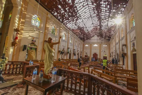 Ascienden a 207 los muertos tras ataque terrorista en Sri Lanka