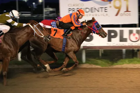 Botero y You Never Know van a un duelo que se presume cerrado en el 5 y 6