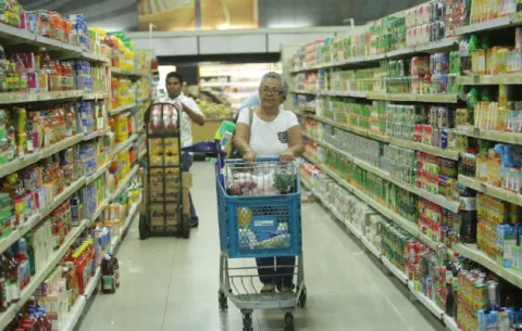 Economistas catalogan como una falacia el informe de gestión del MEF