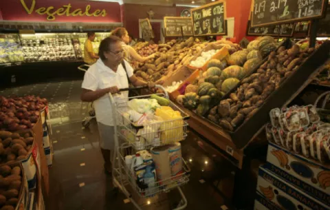 ¡Alerta! Recomiendan a consumidores hacer supermercado una semana antes de la JMJ