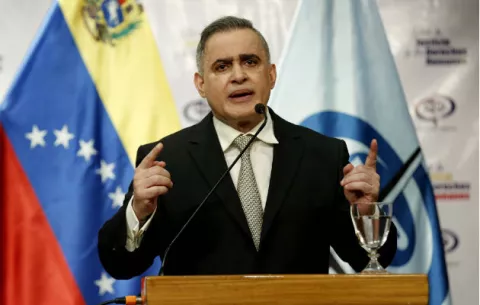 Supremo prohíbe salida de Venezuela a directiva de PDVSA designada por Guaidó