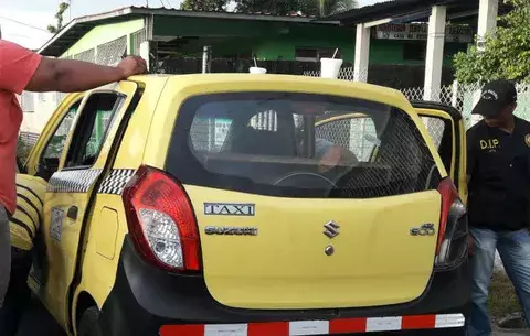 Dos mujeres roban a un taxista en Villa Guadalupe con cuchillo y destornillador