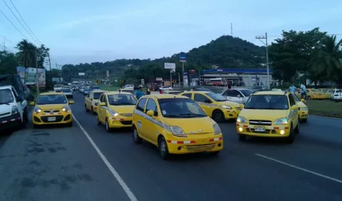 Nuevamente Uber en el ojo de la tormenta, ahora por la forma de cobro