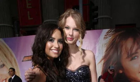Taylor Swift y Demi Lovato le ponen  fin a su enemistad