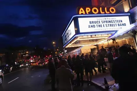 El teatro Apollo reabre tres meses después del derrumbe de techo