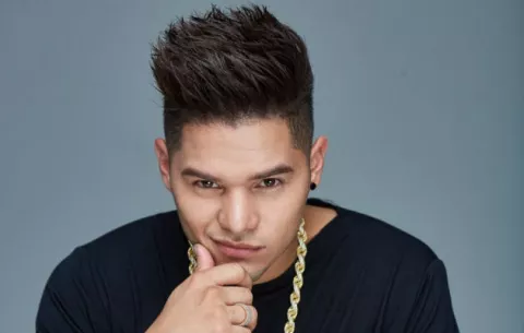 Tebache busca devolver los valores a la música urbana 