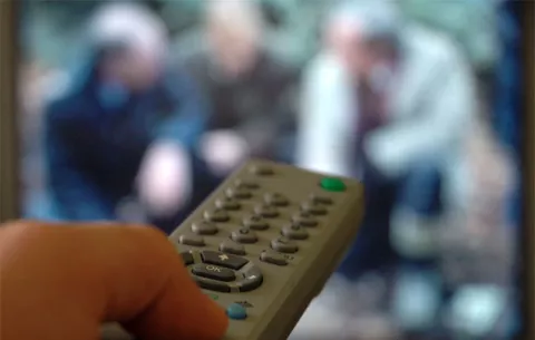 Tres horas de televisión duplica probabilidades de muerte temprano