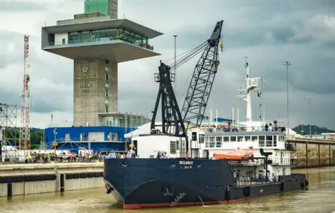 Teleférico sobre el Canal conectaría esclusas de Miraflores con la de Cocolí