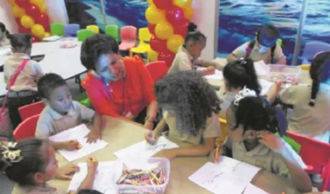 Telsy Sánchez, celebra los 500 de Panamá en la FIL 2019, con tres publicaciones