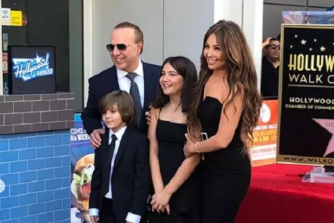 Tommy Mottola ya tiene su estrella en el Paseo de la Fama de Hollywood