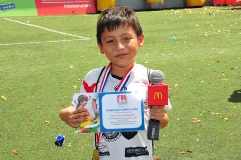 Niño panameño representará al país en Copa Mundial de la FIFA Brasil