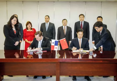 Avanzan negociaciones entre Panamá y China