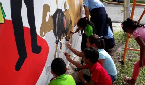 Mural   por los 50 años del  Toro Guapo 
