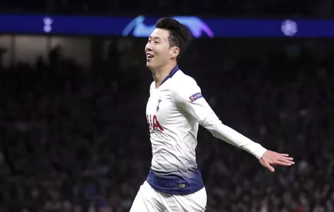 Liverpool y Tottenham sacan ventaja en los juegos de ida de cuartos de final