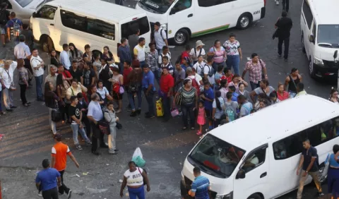 Transporte pirata, una tarea pendiente para el próximo gobierno