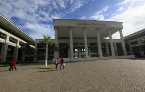 Tribunal Electoral revoca fallo que rechaza impugnaciones contra candidaturas de Ricardo Martinelli
