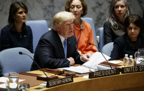 Trump acusa a China de intentar manipular las próximas elecciones en EE.UU.