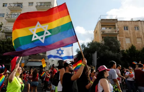 En Túnez, a todo individuo sospechoso de ser homosexual le hacen un test anal  