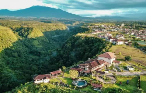 Autoridad de Turismo de Panamá intenta que empresas turísticas sean sostenibles 