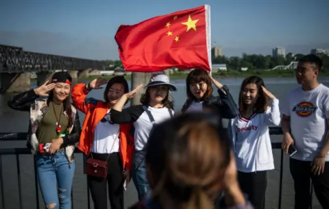 Baja el número de turistas chinos en Estados Unidos en medio de la guerra comercial